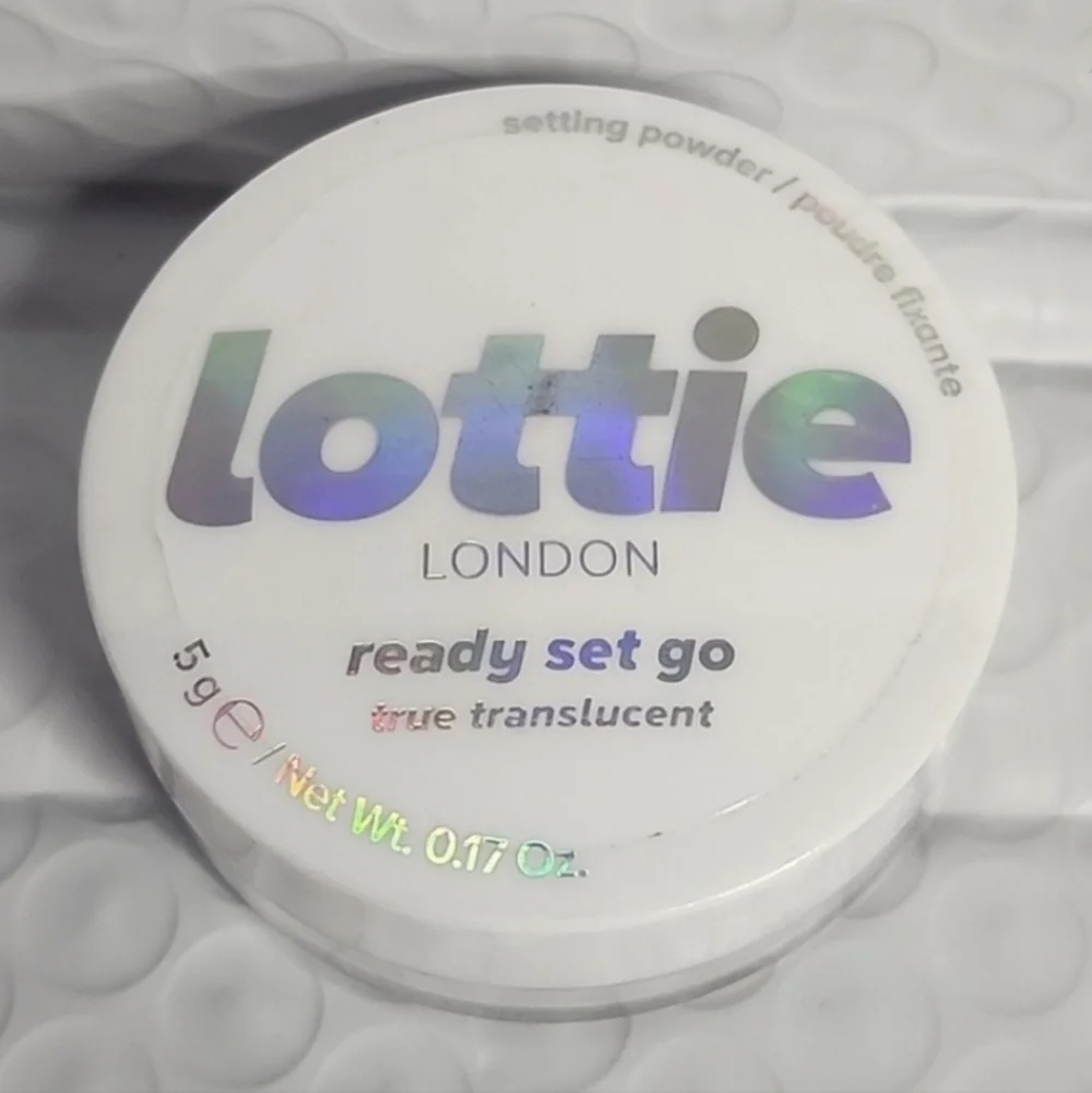2 Lottie London True Translucent Setting Powders